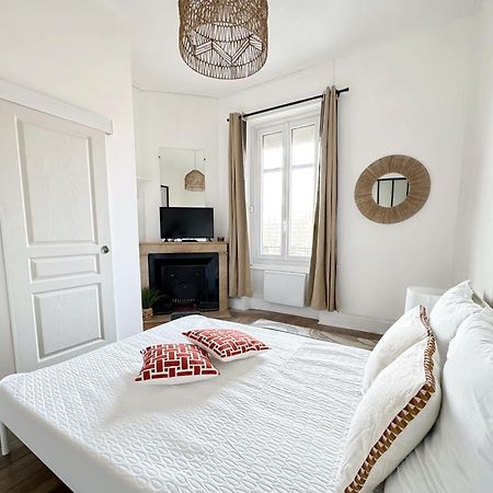 Suite Falso Villeurbanne Exterior foto